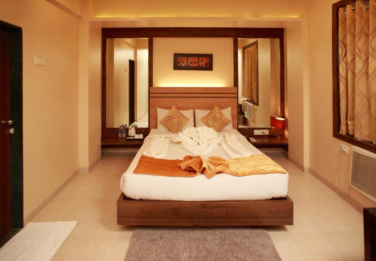 Hotel Vegas Residency Kalyān Exteriér fotografie